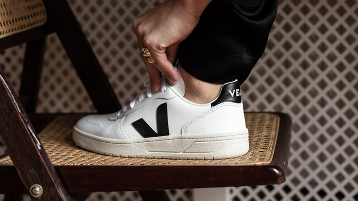 Huong dan chon size giay Veja de dam bao su vua van va thoai mai