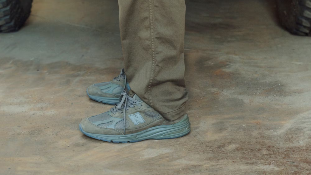 New Balance x Stone Island: Nâng Ghost Sneaker lên tầm cao mới Hinh anh 7: New Balance x Stone Island: Nang Ghost Sneaker len tam cao moi