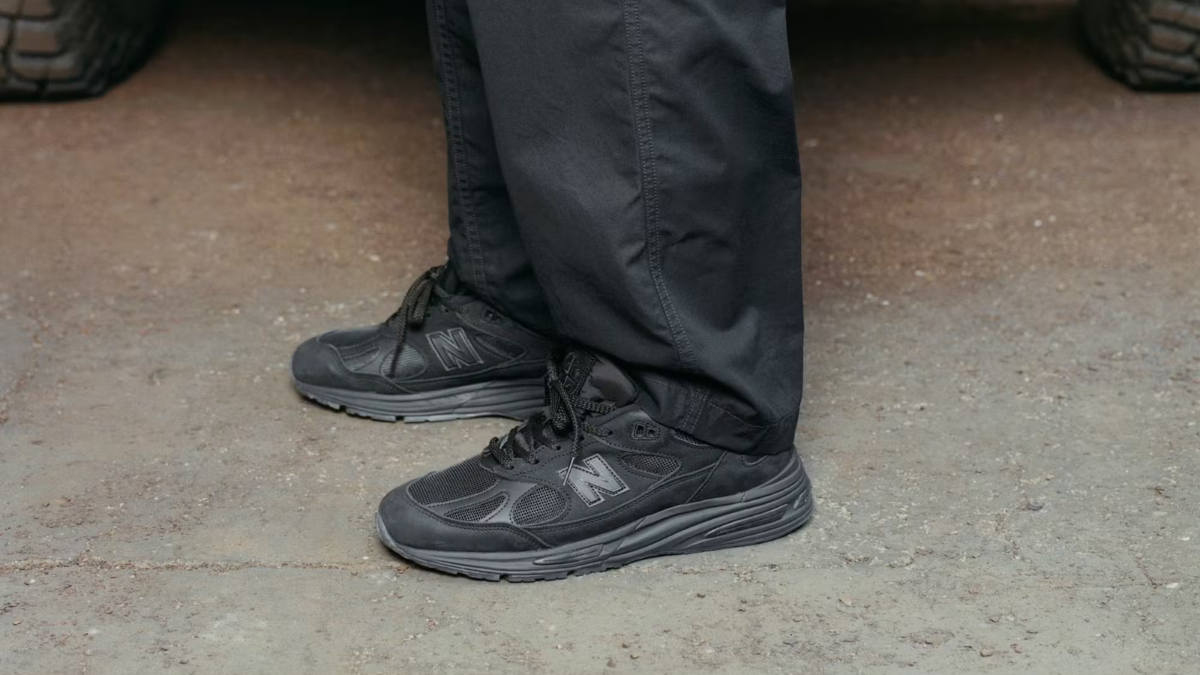 New Balance x Stone Island: Nâng Ghost Sneaker lên tầm cao mới Hinh anh 5: New Balance x Stone Island: Nang Ghost Sneaker len tam cao moi