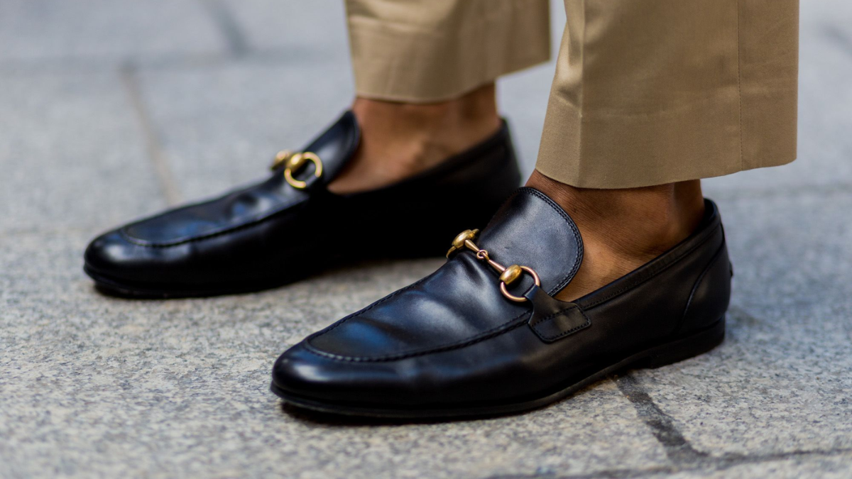 Sang trọng, bền bỉ, tinh tế: Ba trụ cột của xu hướng giày Thu 2024 Hinh anh 2: Sang trong, ben bi, tinh te: Ba tru cot cua xu huong giay Thu 2024