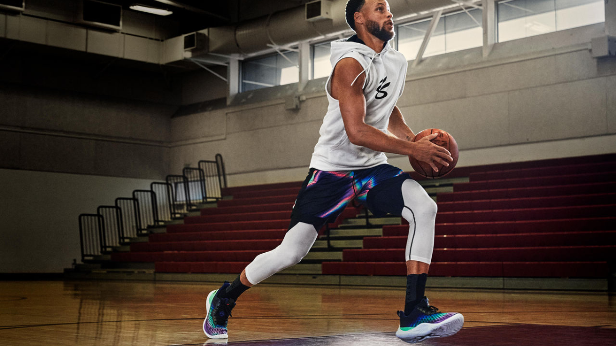 Top 6 đôi giày bóng rổ Under Armour tốt nhất bạn không thể bỏ qua Hinh anh 2: Top 6 doi giay bong ro Under Armour tot nhat ban khong the bo qua