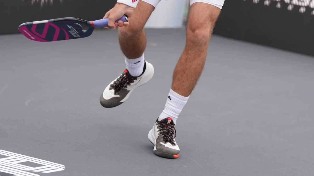 Hinh anh 6: Bi quyet lua chon giay Pickleball giup ban thang moi giai dau