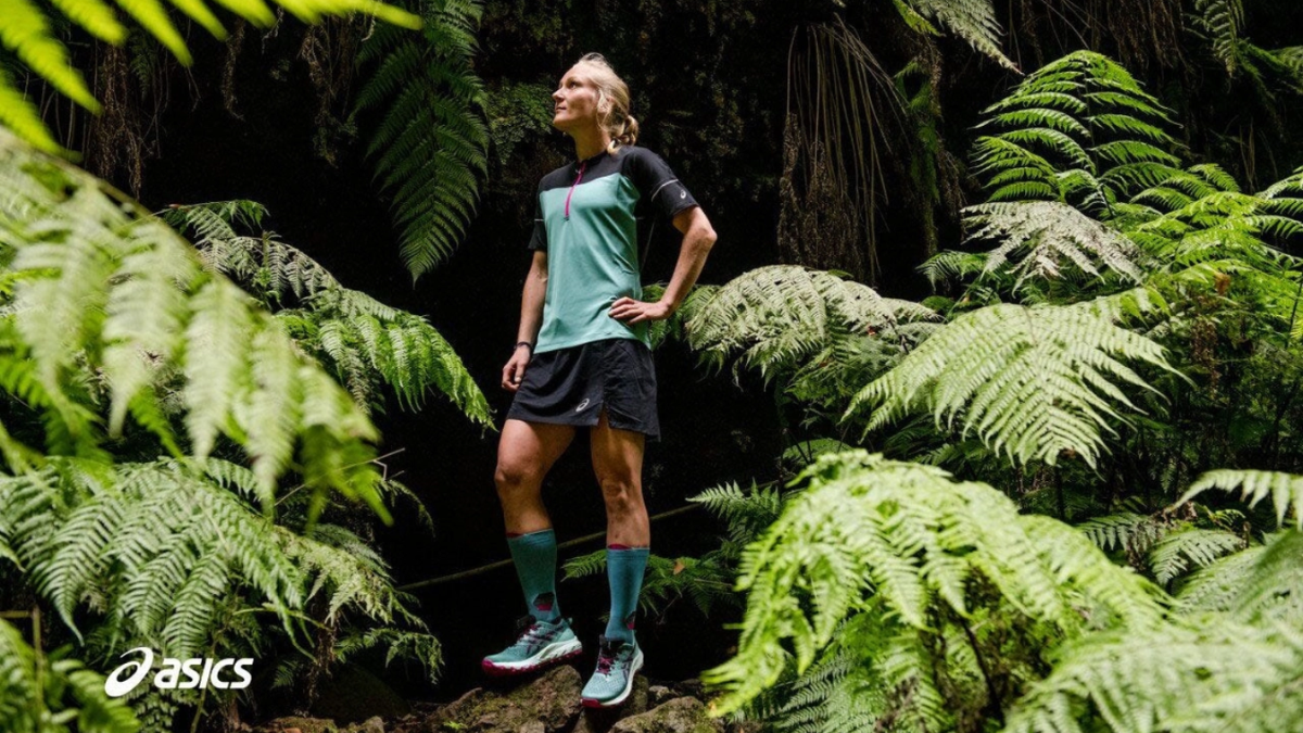 ASICS kien tao tuong lai xanh: Con duong ben vung