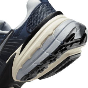 Giay Nike V2K Run 'Obsidian Wolf Grey' HJ4497-400