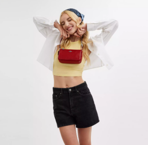 Tui Coach Nolita 19 'Red' CW408-SV2FRD