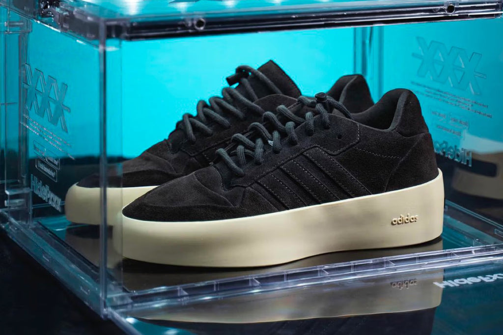 Fear of God và Adidas - Sự Kết Hợp Đầy Chiến Lược Hinh anh 1: Fear of God va Adidas - Su Ket Hop Day Chien Luoc