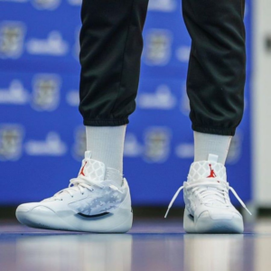 Giay Nike Air Jordan 39 PF 'Sol' FQ0214-106