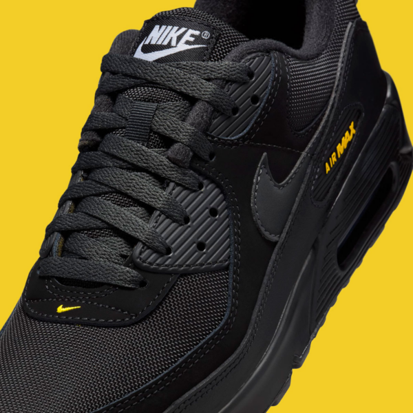 Giay Nike Air Max 90 'Black Speed Yellow' HM0628-001