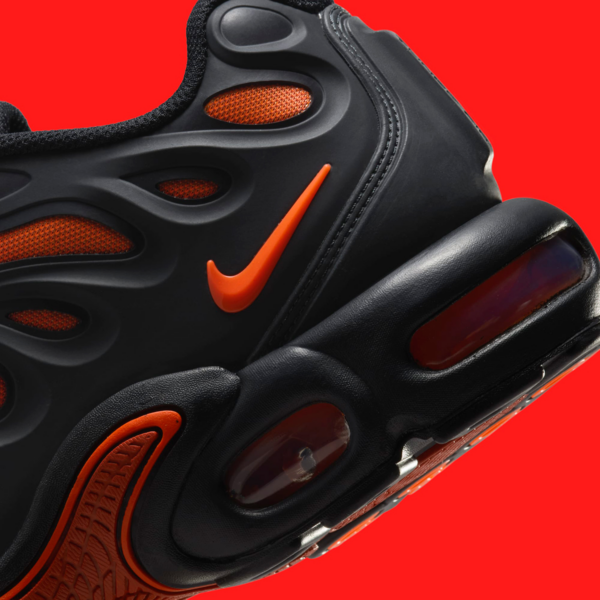 Giay Nike Air Max Plus Drift 'Dragon' FD4290-010