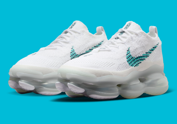 Giay Nike Air Max Scorpion Flyknit 'White Clear' DJ4701-100