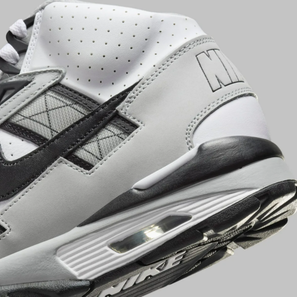 Giay Nike Air Trainer SC High 'Raiders Away' HJ9106-100