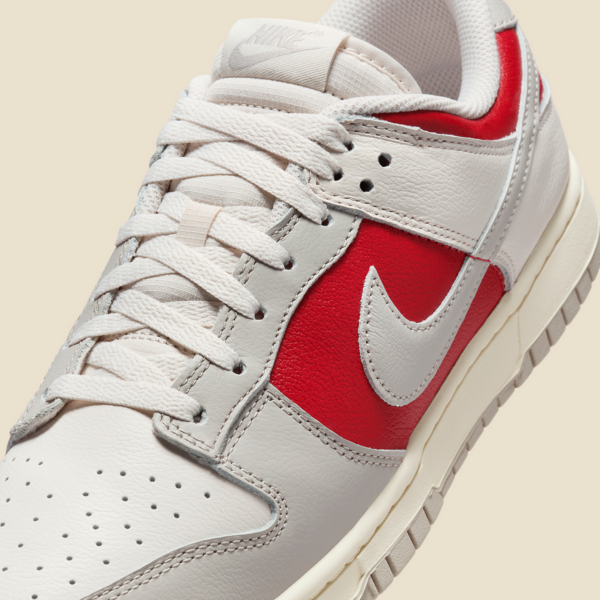 Giay Nike Dunk Low 'Pale Ivory' HJ9093-030