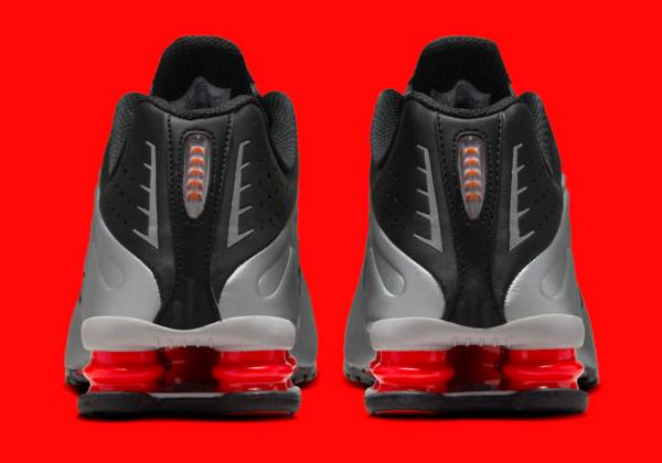 Giay Nike Shox R4 'Black Metallic Silver' BV1111-008