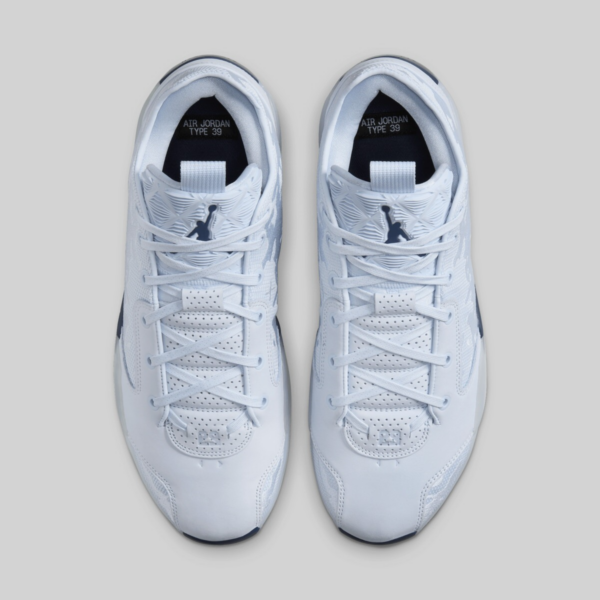 Giay Nike Air Jordan 39 'Half Blue' FQ0214-400