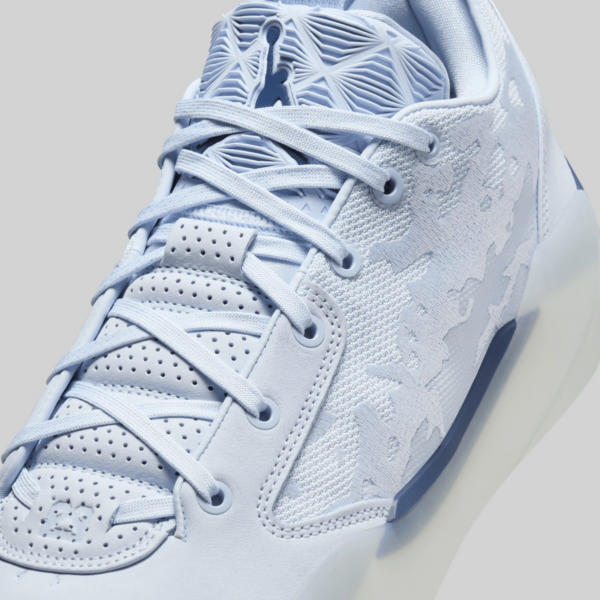 Giay Nike Air Jordan 39 'Half Blue' FQ0214-400
