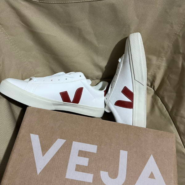 Giay Veja Campo Lace-Up 'White Red' CP052615