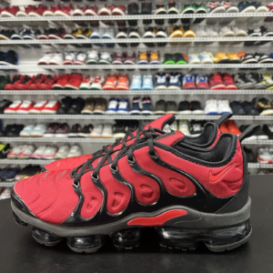 Giay Nike Air VaporMax Plus 'University Red' CU4863-600