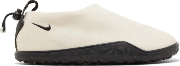 Giay Nike ACG Moc 'Summit White Black' DZ3407-100