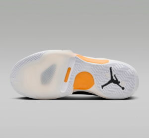 Giay Nike Air Jordan One Take 5 'Anthracite Sail Taxi' FD2335-007