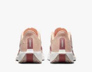 Giay Nike Air Pegasus Plus 'Tint Red Stardust' FQ7261-800