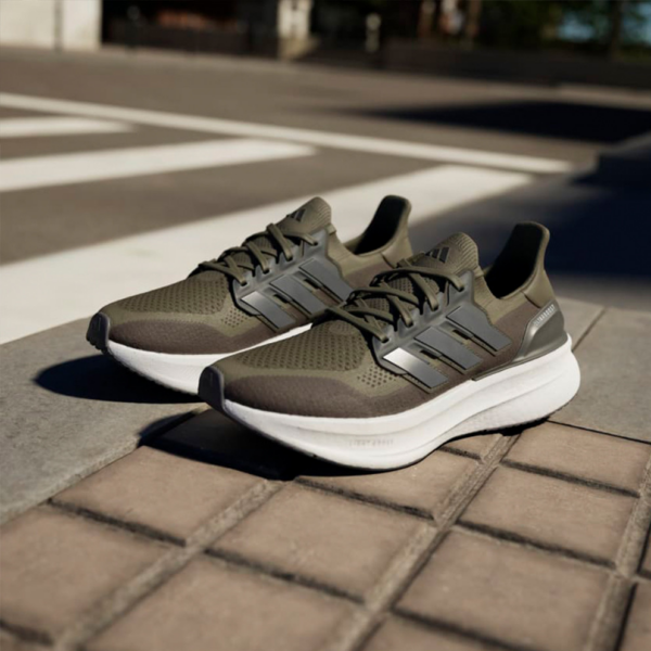 Giay Adidas UltraBoost 5 'Green' ID8815