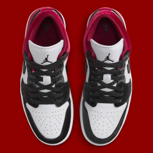 Giay Nike Air Jordan 1 Low SE 'Velvet Black Toe' FZ3242-001