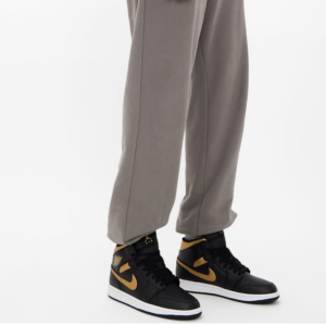 Giay Nike Air Jordan 1 Mid 'Black Metallic Gold' DQ8426-071