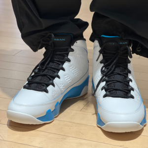 Giay Nike Air Jordan 9 Retro 2024 'Powder Blue' FQ8992-101