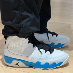 Giay Nike Air Jordan 9 Retro 2024 'Powder Blue' FQ8992-101