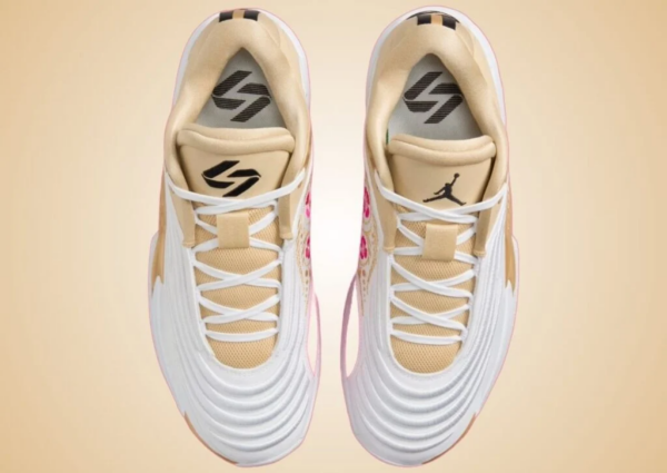 Giay Nike Air Jordan Luka 3 'El Matador' FZ2464-100
