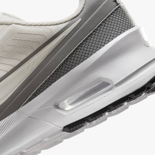 Giay Nike Air Max Nuaxis "Light Bone" FZ2148-002