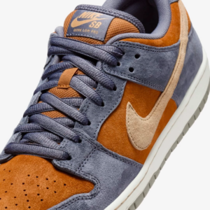 Giay Nike Dunk Low SB 'Light Carbon Monarch' HF3063-002