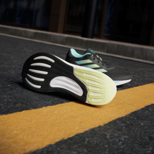 Giay Adidas Supernova Stride 'Core Black' IH2909