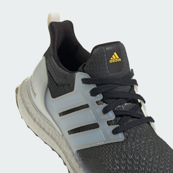 Giay Adidas Ultra Boost 1.0 'Halo Blue' IE8483