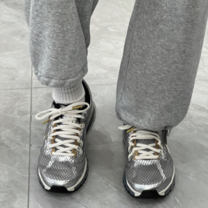 Giay Nike Air Max 2013 'Metallic Silver Gold' HJ7901-095