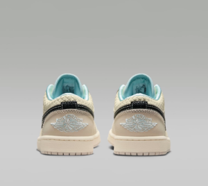 Giay Nike Air Jordan 1 Low SE 'Sanddrift Glacier' HQ3440-101