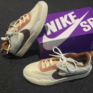 Giay Nike SB Day One 'Coconut' HQ3475-121