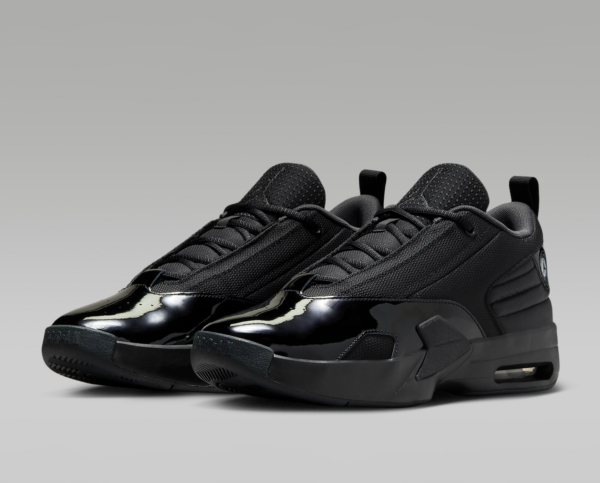 Giay Nike Air Jordan Max Aura 6 'Black Anthracite' FQ8298-001