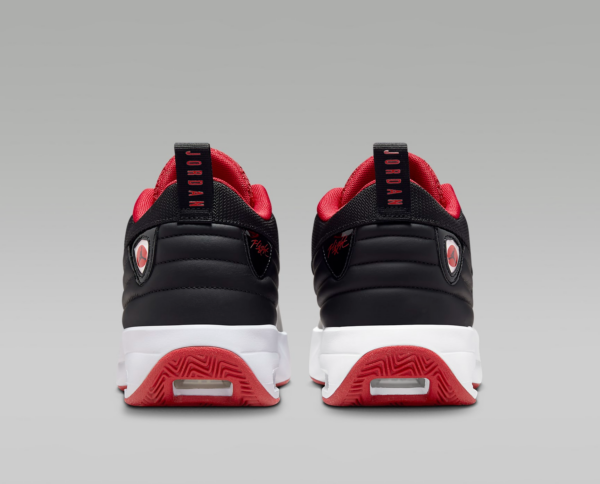 Giay Nike Air Jordan Max Aura 6 'Black Red' FQ8298-006
