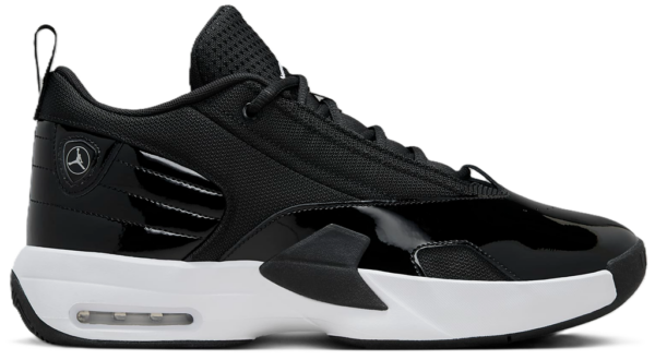 Giay Nike Air Jordan Max Aura 6 'Black White' FQ8298-010