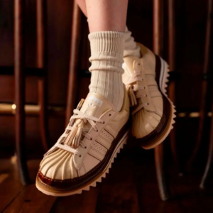 Giay Adidas Superstar x CLOT 'Crystal Sand' JQ6117