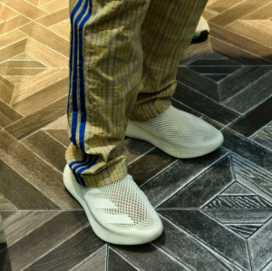 Giay Adidas Climamog 'Off White' JQ8739