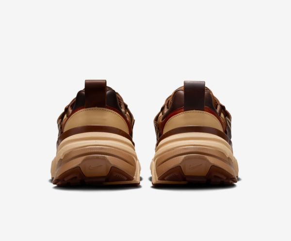 Giay Nike V2K Run 'Light British Tan' HQ3445-222