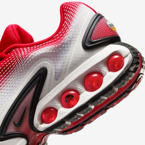 Giay Nike Air Max DN SE 'University Red' HQ4565-600