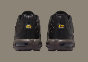 Giay Nike Air Max Plus Premium 'Paris' HJ4519-200