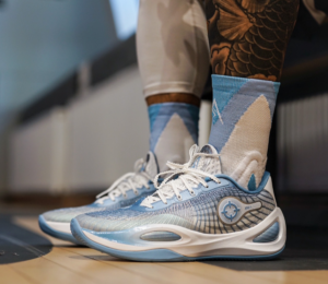 Giay Rigorer AR1 'Iceman' Z323360104-10