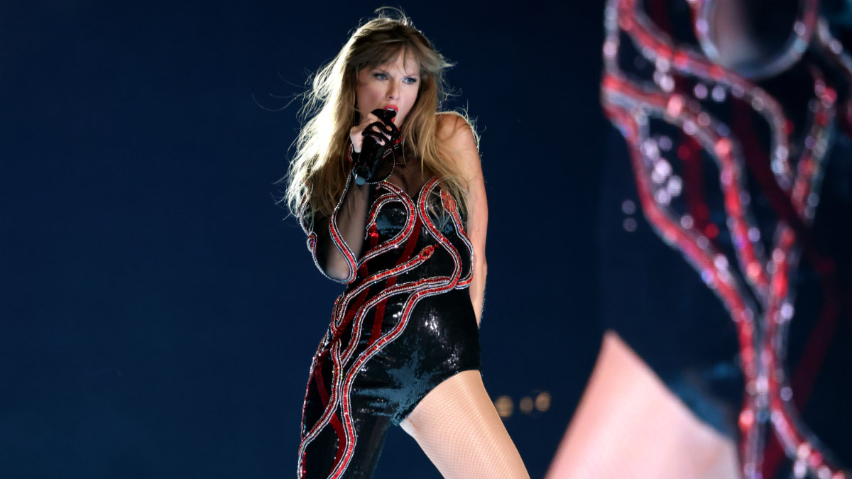 Điểm qua 11 thương hiệu xa xỉ 'ruột' của Taylor Swift Hinh anh 6: Diem qua 11 thuong hieu xa xi 'ruot' cua Taylor Swift