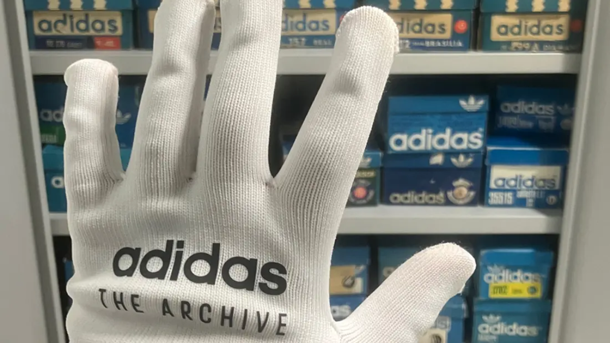 Mo kho bau: Nhung doi giay co dien thoi bung su tro lai cua adidas