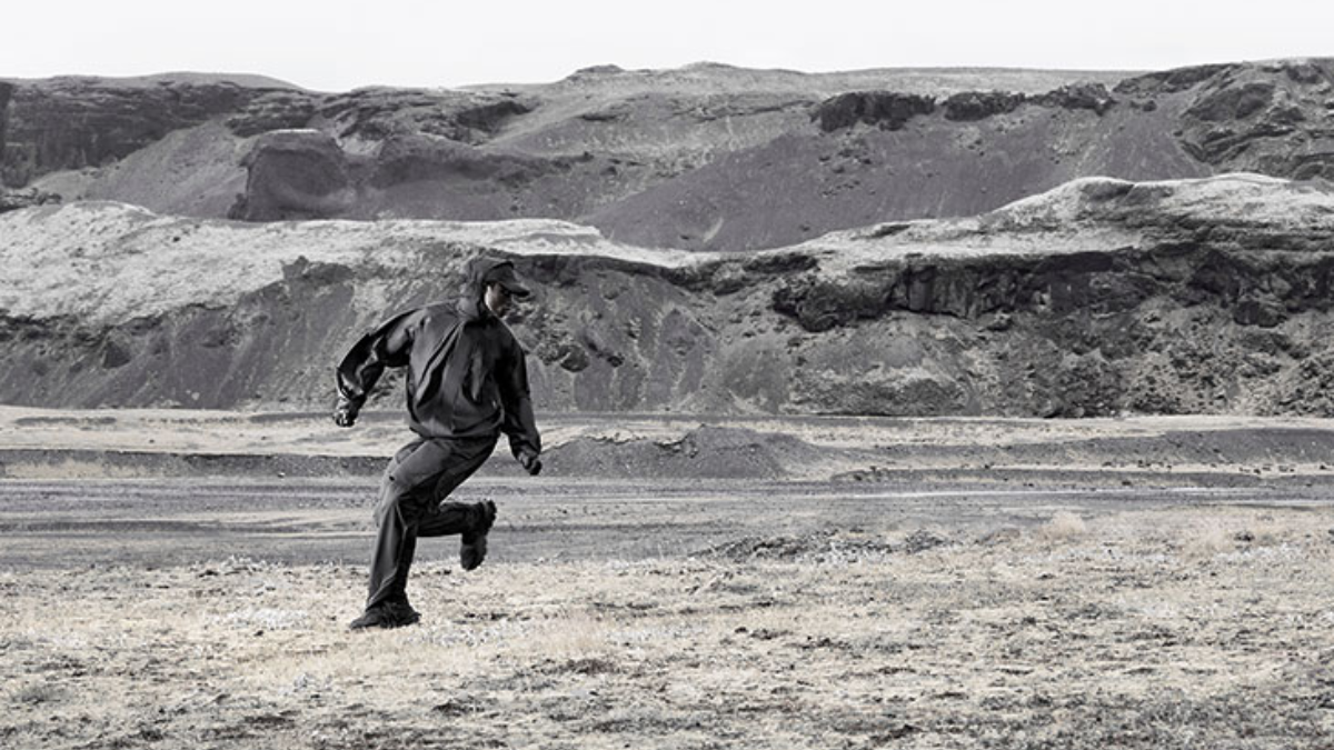 Puma x Heliot Emil: Đỉnh cao của phong cách đơn sắc Hinh anh 1: Puma x Heliot Emil: Dinh cao cua phong cach don sac