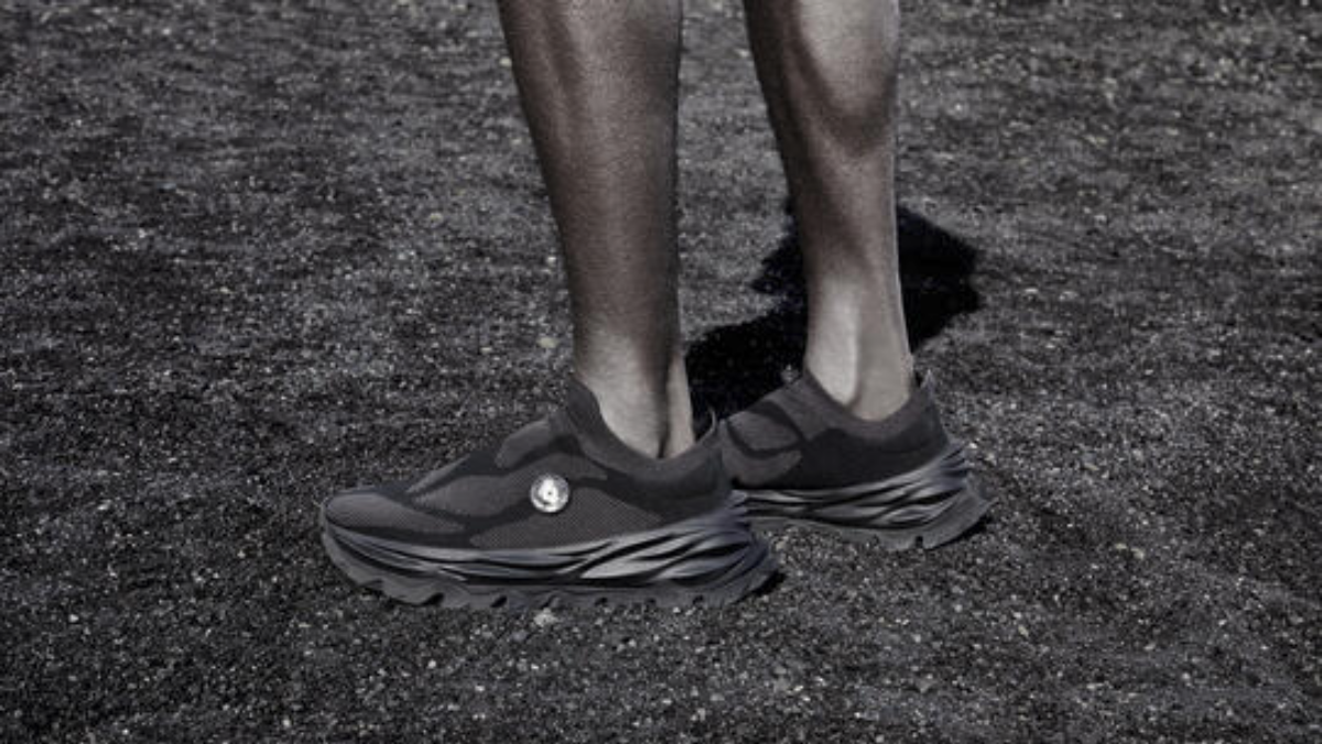 Puma x Heliot Emil: Đỉnh cao của phong cách đơn sắc Hinh anh 6: Puma x Heliot Emil: Dinh cao cua phong cach don sac